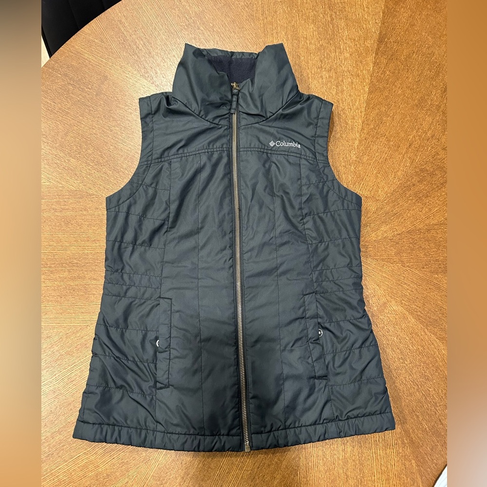 Women’s Columbia vest size XS